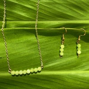 Peridot bar necklace and dangle earrings set